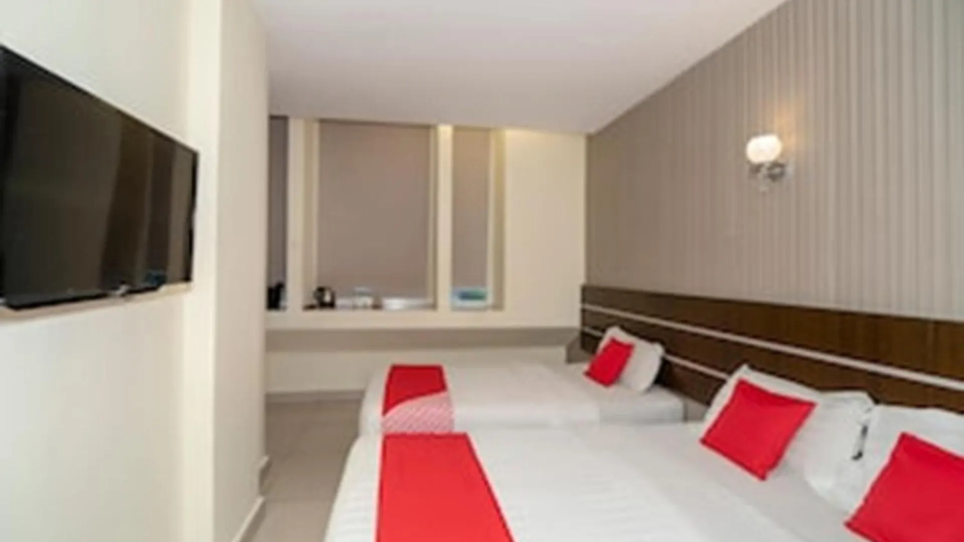 Super Oyo 89944 Stay Inn Kota Kinabalu Hotel