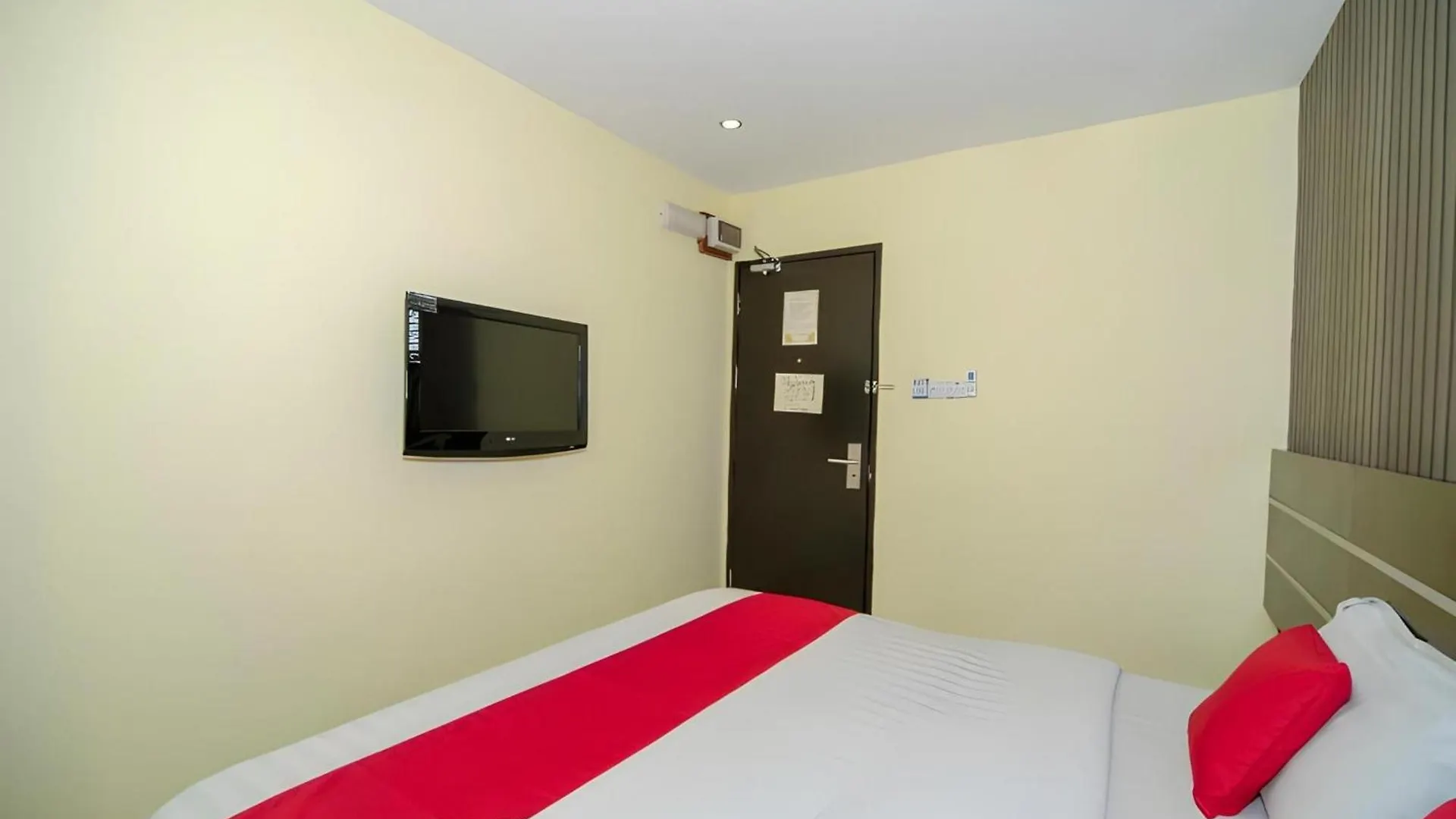 Super Oyo 89944 Stay Inn Kota Kinabalu
