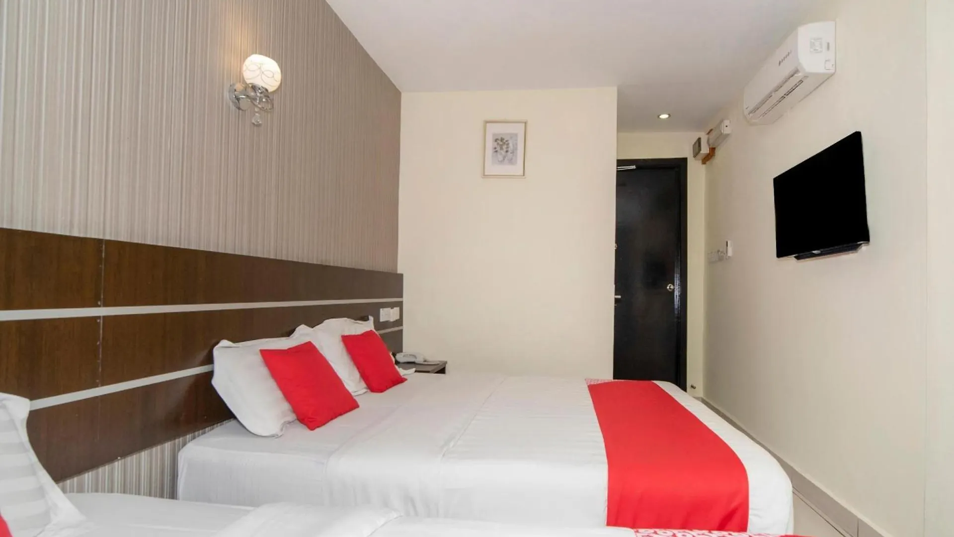 Super Oyo 89944 Stay Inn Kota Kinabalu Otel