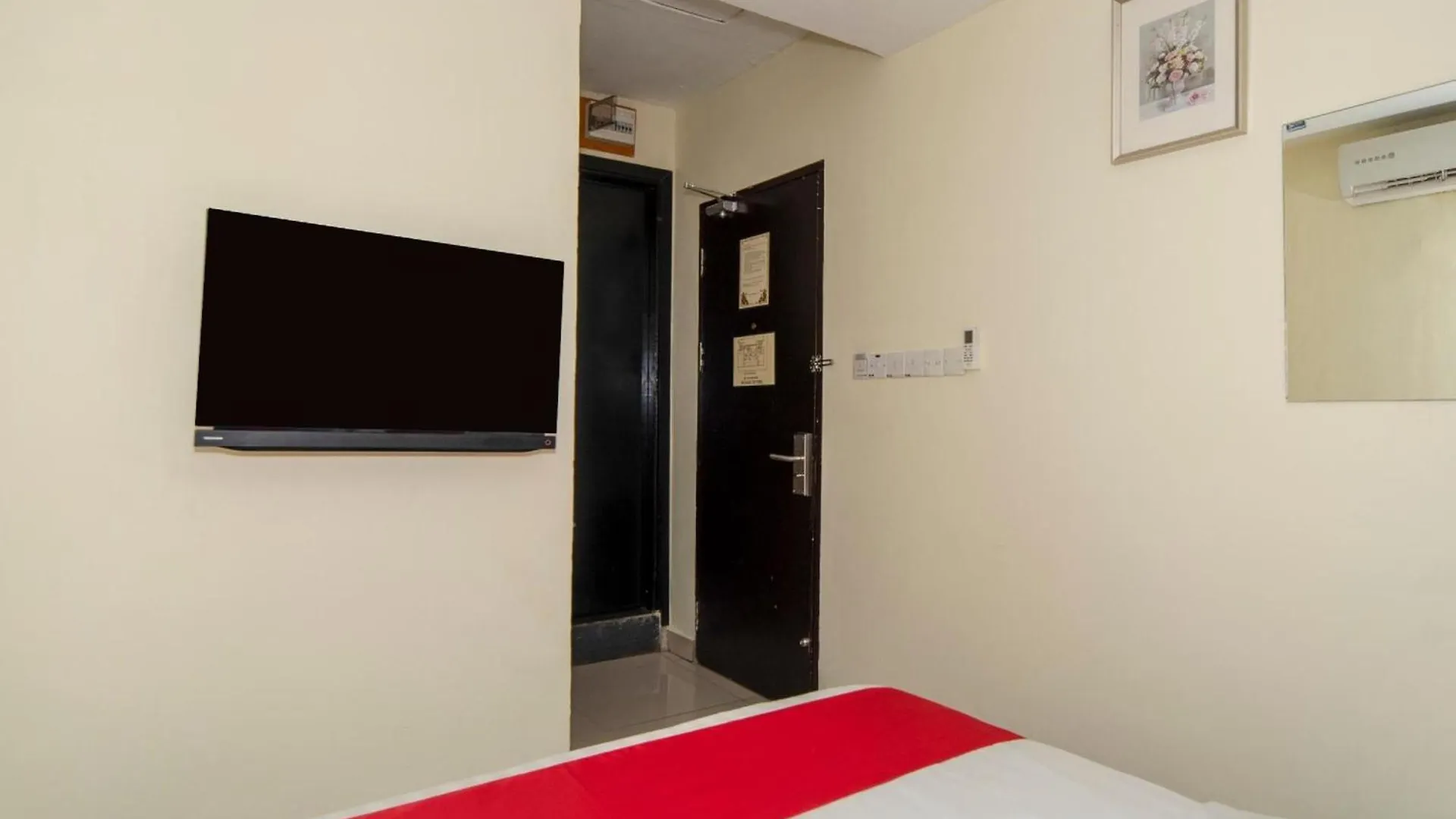 ** Otel Super Oyo 89944 Stay Inn Kota Kinabalu Malezya