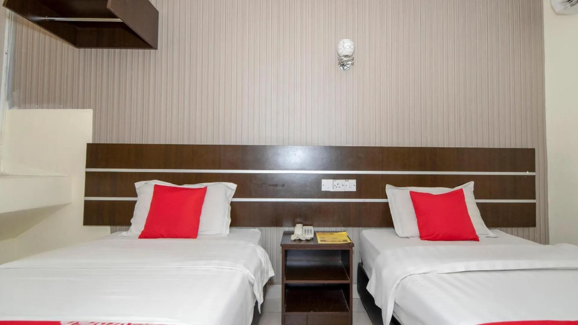 Super Oyo 89944 Stay Inn Kota Kinabalu Otel